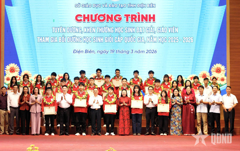 Điện Biên: Tuyên dương 27 học sinh giỏi quốc gia